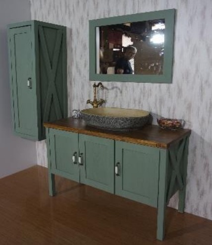 Ahşap Banyo Dolabı 12
